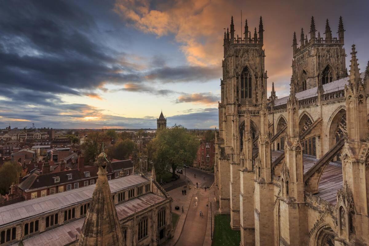 Stylish Flat Near The City Centre - Pass The Keys York Esterno foto