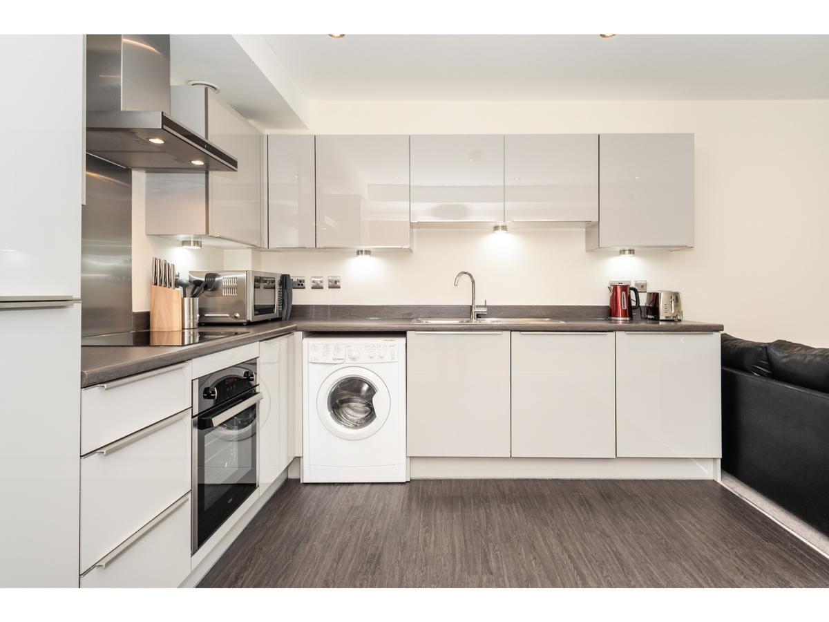 Stylish Flat Near The City Centre - Pass The Keys York Esterno foto