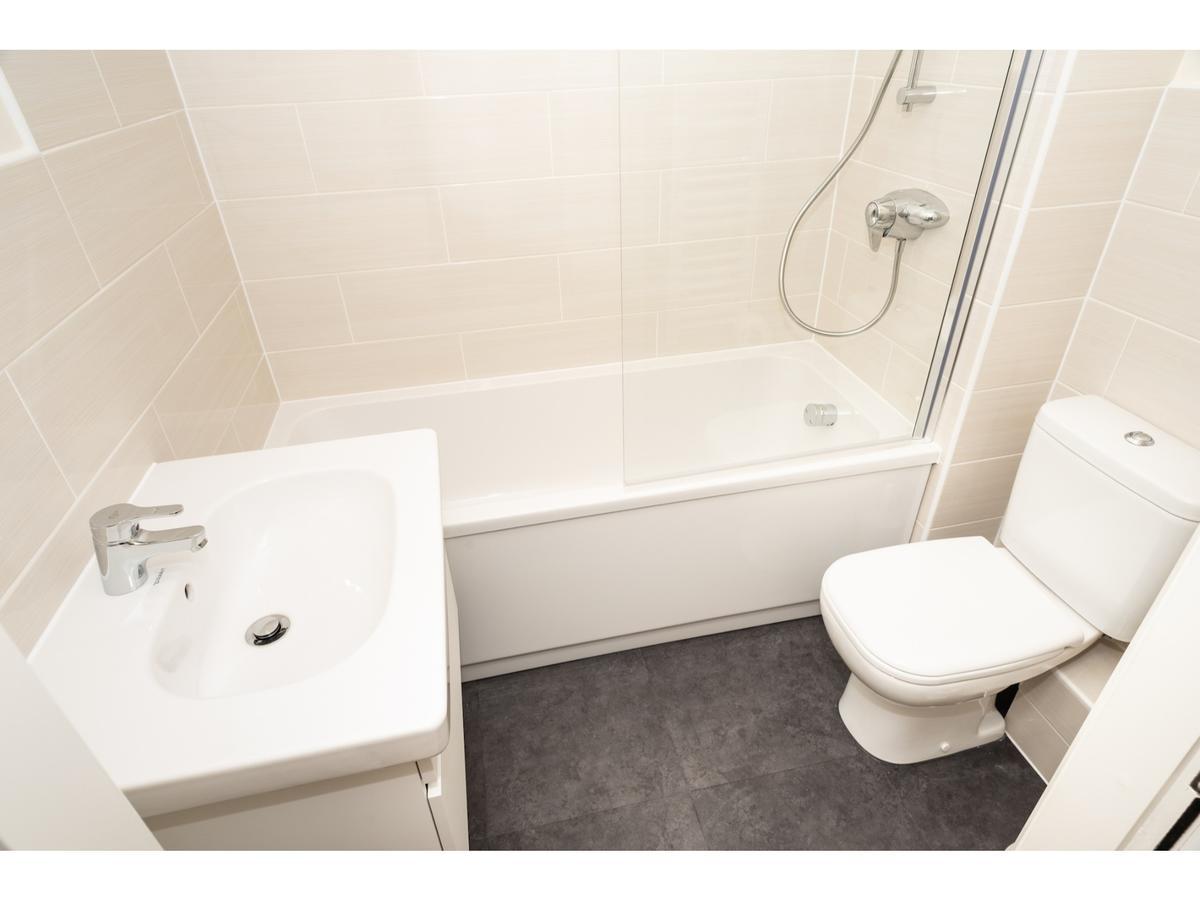 Stylish Flat Near The City Centre - Pass The Keys York Esterno foto